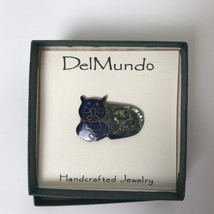 Del‎ Mundo Hand Crafted Cat Pin New